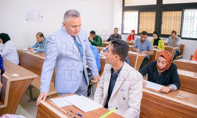 رئيس جامعة السويس